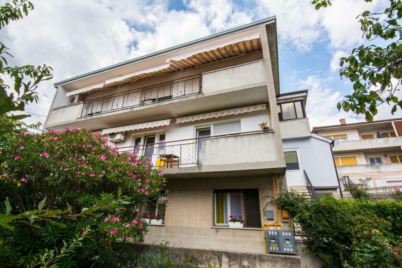Apartment Vida - Amazing Place With Garden And Terrace Rijeka Luaran gambar